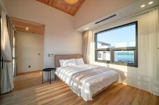 Suno Stay - Cavo Bed and Breakfast in South Korea