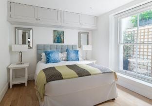 Notting Hill / Holland Park 2 Bed Vacation rental in City of Westminster