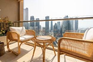 Cozy Studio with Stunning Views of Burj Khalifa Vacation rental in Dubai