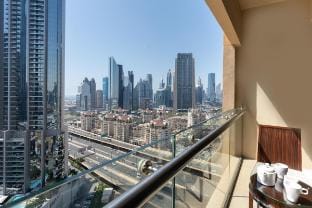 Spacious Studio With Direct Burj Khalifa View Vacation rental in Dubai