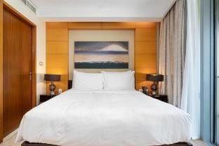 Spacious Apartment With Panoramic Skyline Views Vacation rental in Dubai