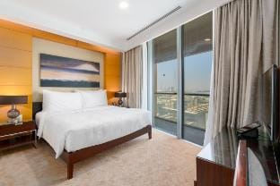 Luxe Apt With Stunning Panoramic Burj Khalifa View Vacation rental in Dubai