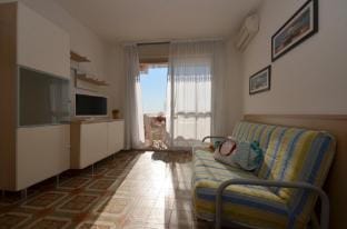 Bright Holiday Apartment in a Prestigious Seafront Location Apartment in Bibione