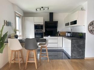 Industrial Loft next to Paris La Défense Arena Vacation rental in Île-de-France