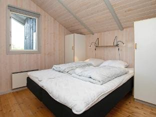person holiday home in Vaeggerlose Vacation rental in Væggerløse