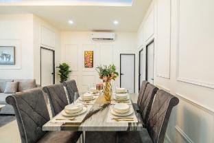 Villa Anna, with free Electricity  Villa in Pattaya City