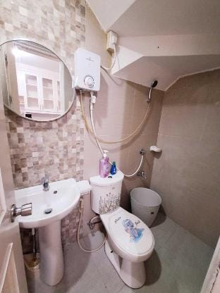 A1 BR 2 Beds Apartment Transient House in Abreeza Apartment in Davao City