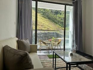 Relax Bear Homestay @ Palas Horizon(B413) Vacation rental in Brinchang