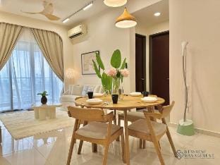 Country Garden Danga Bay/2BR/4Pax/Muji Suites Vacation rental in Johor Bahru