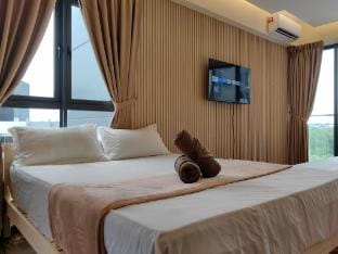 Near Airport|New Renovate|Corner Balcony 4 Pax Apartment in Kota Kinabalu