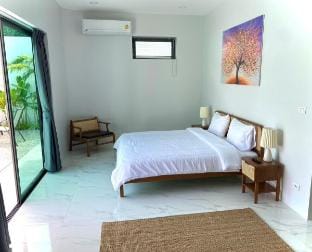 *Luxury Pool Villa | Prime Location | V108 Villa in Rawai