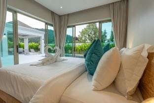 Private 4BR Pool Escape in Chalong V124 Villa in Chalong