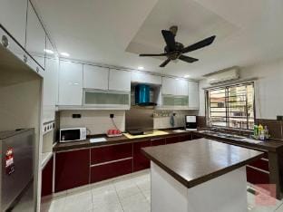 Homely•Seremban 2•Spacious•Cozy•Quiet•WiFi•Guarded Vacation rental in Negeri Sembilan, Malaysia