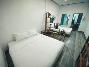 4-Bed Family Home in Downtown Luangprabang - Hazel Vacation rental in Luang Prabang