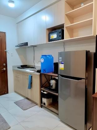 Studio unit with balcony Vacation rental in Cebu City