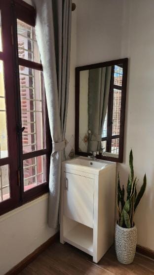 Bleuchat Old Quarter Hanoi 6bedrooms Vacation rental in Hanoi