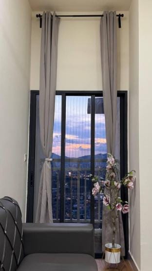 Gombak,KL w Netflix|HighestFloor|Dryer Vacation rental in Federal Territory of Kuala Lumpur