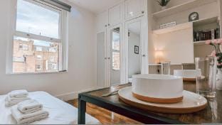 The Gloucester Studio in Paddington Apartment in City of Westminster