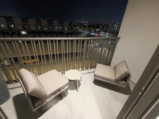 Mag910 Mag City District7 Mohammad Bin Rashid City Apartment in Dubai