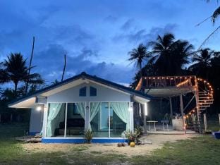 Earnhomestay Sichon Vacation rental in Thailand