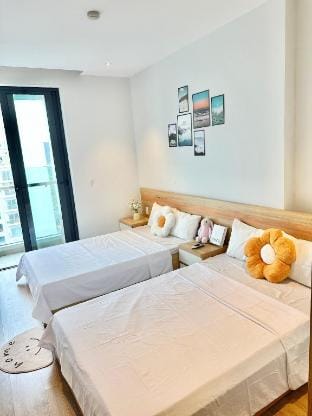 2 Phòng Ngủ Greenbay Premium Bãi Cháy Apartment in Laos