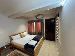 URBAN VIBES SERVICE STAY-MANNAGUDDA Apartment in Mangaluru