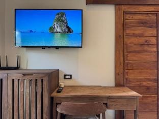 Pineapple Deluxe in Brand New Tropical Villa Villa in Choeng Thale