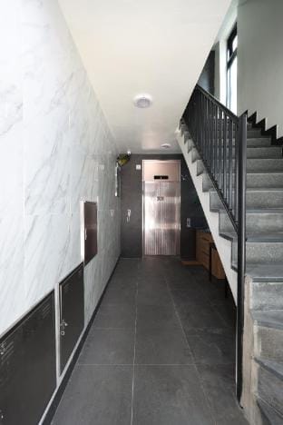 AWESTAY301/서울,DMC인근/신축 풀옵션/ 최대인원8/침실3/침대5/욕실1/무료주차 Apartment in Seoul