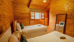 Deluxe Farmouse with PrivatePool Farm Stay in Ras al Khaimah