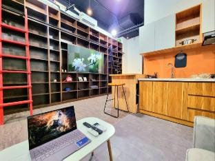 Sun Avenue Healing Stay | Pool & Gym Apartment in Ho Chi Minh City