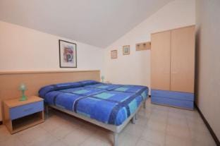 Modern and Stylish Accommodation with Pool Apartment in Lignano Sabbiadoro