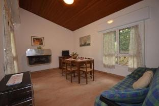 Gorgeous Vacation Flat in a peaceful Holiday Village Apartment in Lignano Sabbiadoro