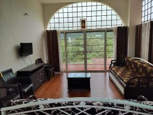 Forest Hill Villa Vacation rental in Maharashtra