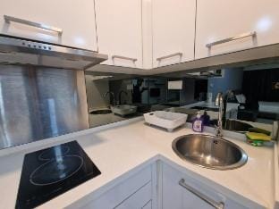 Studio KlCC 8 min walk @Free Netflix*WiFi  by ATIQ Vacation rental in Federal Territory of Kuala Lumpur