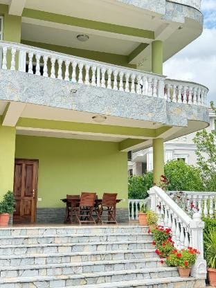 GuestHouse Brahja, Tirana Vacation rental in Tirana