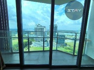 Almas Couple Stylish City View Netflix BySTAY Vacation rental in Johor