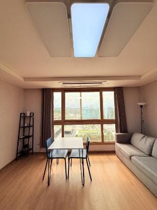 D’ Heights Monterrace Suites Clark Condo Apartment in Angeles