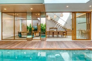 Villa Sientt: 4BR Walking Distance to Berawa Beach Vacation rental in North Kuta