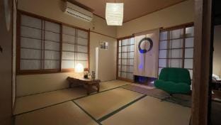 Artful Cats house Vacation rental in Japan
