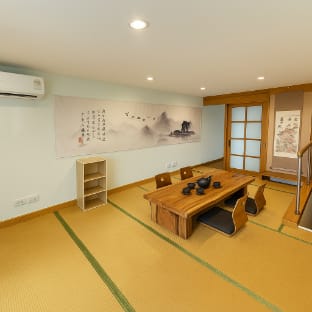 Japanese Style 3BR House Near Ekkamai BTS Vacation rental in Bangkok