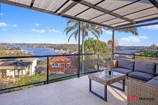 MetaWiseBnB Luxe 6 Bed Ocean View Family Home  Vacation rental in Sydney