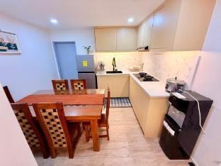 Baguio Transient Near Mines View - 3BR Condo Unit Vacation rental in Baguio