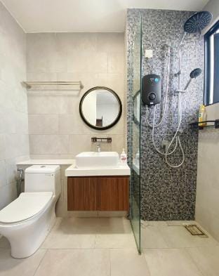 DOTS 21 • Seaview High Floor Stay Vacation rental in Kota Kinabalu