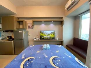 Tanglin Tower 28A - Pakuwon Mall Netflix - WIFI  Apartment in Surabaya