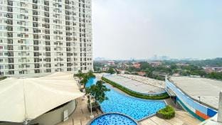 Homey Studio Cinere Bellevue Suites By Travelio Apartment in South Jakarta City