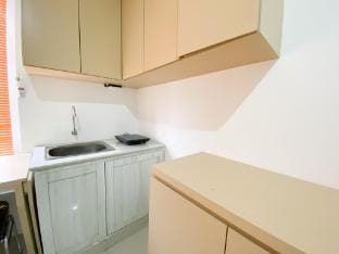 Well Furnished Studio Paltrow City Apt By Travelio Apartment in Indonesia