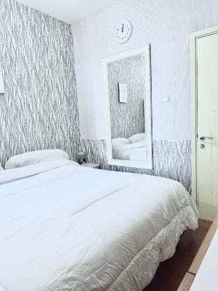 JoCa Hospitality - Benson Apartment, Pakuwon Mall Vacation rental in Surabaya