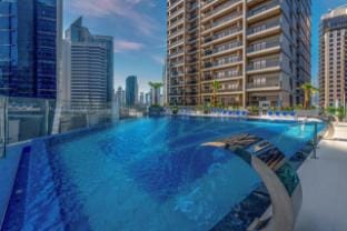 Spacious 1 BHK with City Views Vacation rental in Dubai