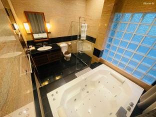 Kiri Anda Villa Phuket Villa in Rawai