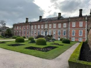 Fron Hyfryd Holiday Lets Apartment in Llangollen